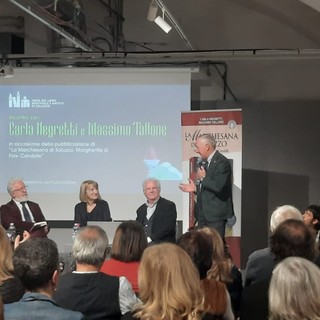 Festa del libro medioevale e antico: presentazione del libro &quot;La marchesana di Saluzzo&quot;:da sinistra Marco Piccat, Carla Negretti, Massimo Tallone e il sindaco Franco Demaria