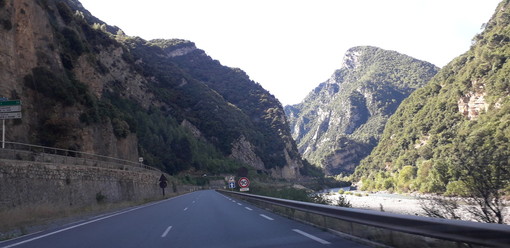 Verso Nizza in auto per il colle della Lombarda, un lettore: &quot;Dovremmo imparare dai francesi&quot;