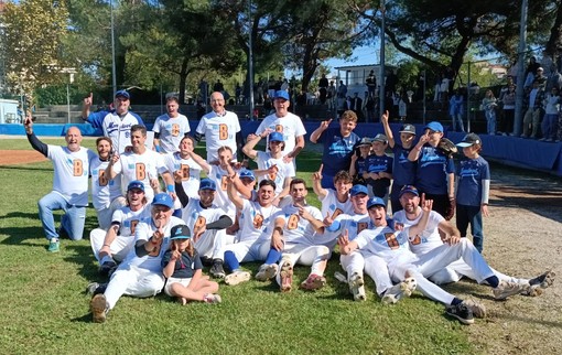 Baseball: il JFK Mondovì è promosso in serie B; Un grande traguardo dedicato alla memoria di Michele Rosso (Foto e Video)