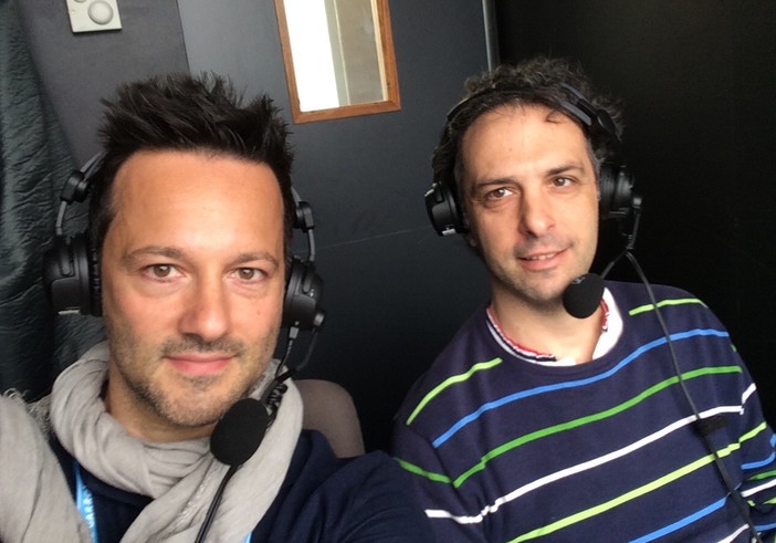 Federico Ferrero, a sinistra, qui in cabina con Jacopo Lo Monaco, altra voce del tennis di Eurosport