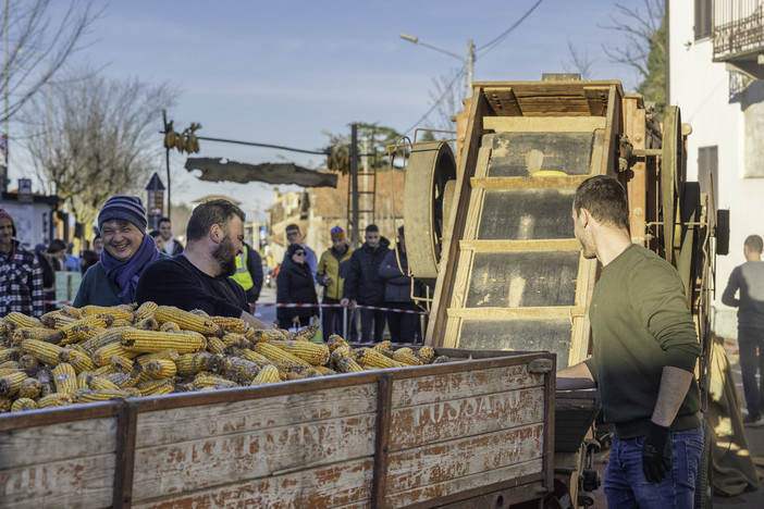 Successo per la camminata tra le colline nella tre giorni della Fiera di Santa Lucia a Novello