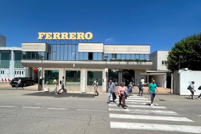 L'ingresso dello stabilimento Ferrero di Alba