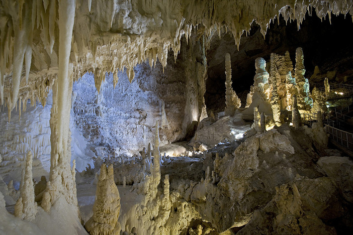 Le Grotte di Frasassi portano &quot;Gormiti – The New Era&quot; nelle scuole di Cuneo