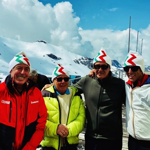 Gustav Thoeni con Oreste Peccedi, Pierino Gros e Paolo De Chiesa  - foto: Facebook