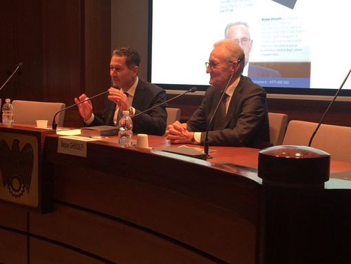 In Confindustria Cuneo la presentazione di &quot;Banchieri&quot;, l'ultimo lavoro di Beppe Ghisolfi