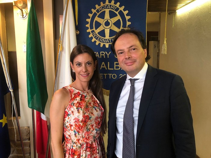 Il Rotary Club Alba al suo appuntamento annuale con la scoperta del cielo stellato con il socio Cesare Girello