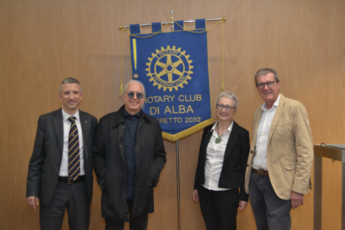 Guido Harari ospite del Rotary Club di Alba