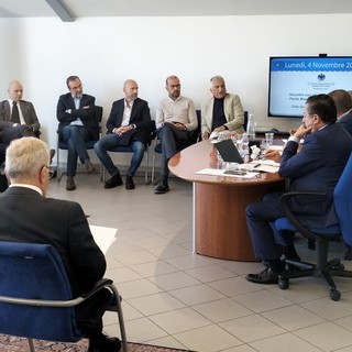 L'incontro tra Confcommercio e l'assessore regionale