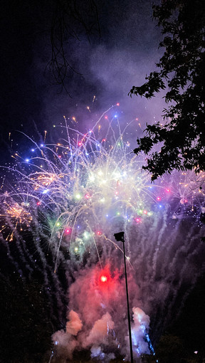 Alla Vallera di Caraglio al via la festa patronale con spettacolo pirotecnico finale