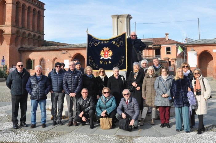 La classe 1954 di Bra in festa per i 70 anni