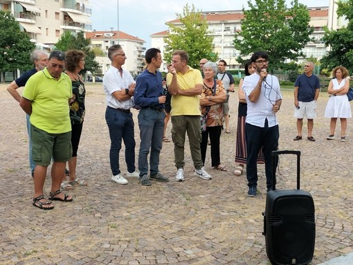 L'incontro in piazza Biancani tra amministrazione, residenti e comitato