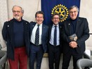 Luciano Zardo, Giovanni Siciliano, Luigi Fassino e l'assessore alla Sanità Genesio Icardi alla conviviale Rotary Saluzzo all'Interno2