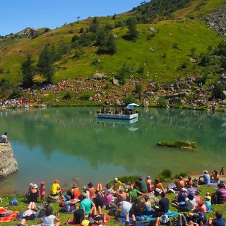 Il concerto delle Occitanas al lago Terrasole di Limone