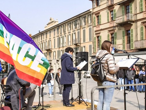 Gli studenti del Denina-Pellico-Rivoira hanno ricordato le vittime innocenti di mafia