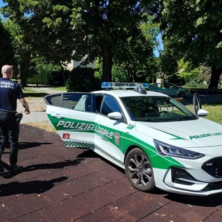 La polizia Municipale di Cuneo ai giardini Fresia