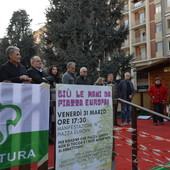 Cuneo, l'urlo del ‘no’ al parcheggio interrato di piazza Europa: “Non diventerà un'altra piazza Boves” [GALLERY]
