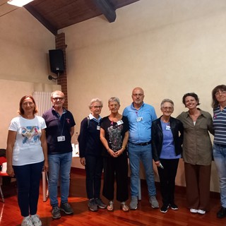 I volontari della Lilt, sezione di Saluzzo, assieme alla consigliera Manuela Millone, all'incontro organizzato a Moretta dedicato alla prevenzione dei tumori