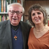 Don Silvio Mantelli con Silvia Gullino, curatrice della rubrica