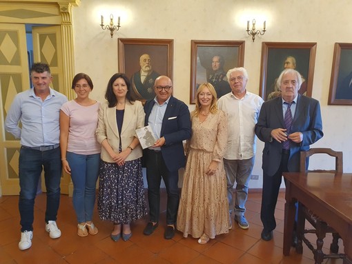 Giuseppe Serafino, Selene Bonelli, Emanuela Patti, Gianni Gatti, Emanuela Bussi, Davide Riccio, Carmine Bonino