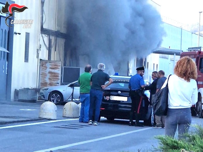 L'incendio al magazzino IperShop Express di Monticello d'Alba