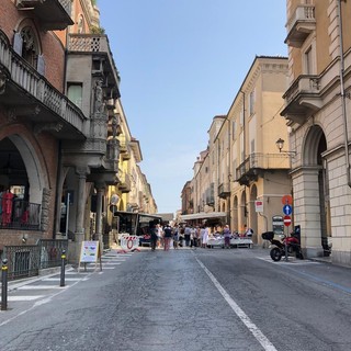 Fossano: mercato più sicuro con lo spostamento di alcuni banchi in piazza Dompè