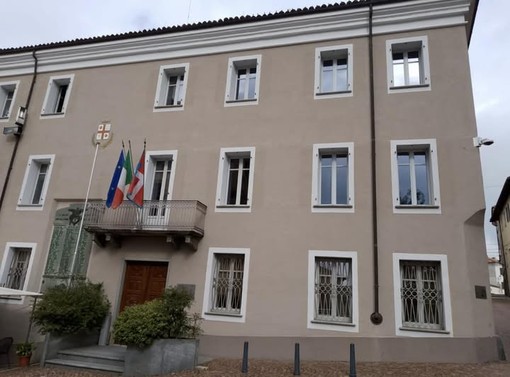 La Morra: il gruppo di opposizione propone una &quot;Commissione parcheggi&quot;