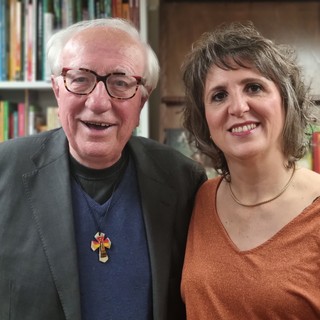 Don Silvio Mantelli con Silvia Gullino, curatrice della rubrica