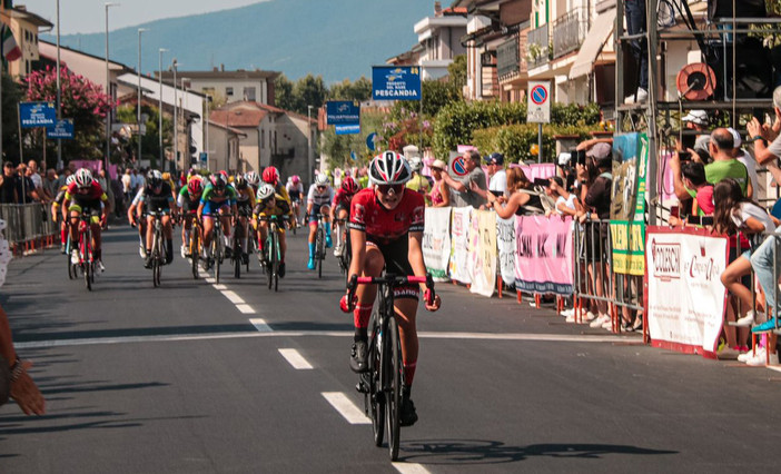 Lo sprint vittorioso di Nicole Bracco a Prato