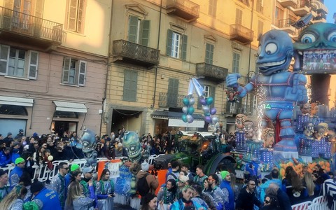 Il carro di  Nichelino &quot;Riprendiamoci il futuro&quot;