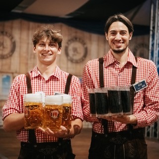 Oktoberfest Cuneo, oltre 300 gli iscritti per lavorare durante la manifestazione dedicata alla birra