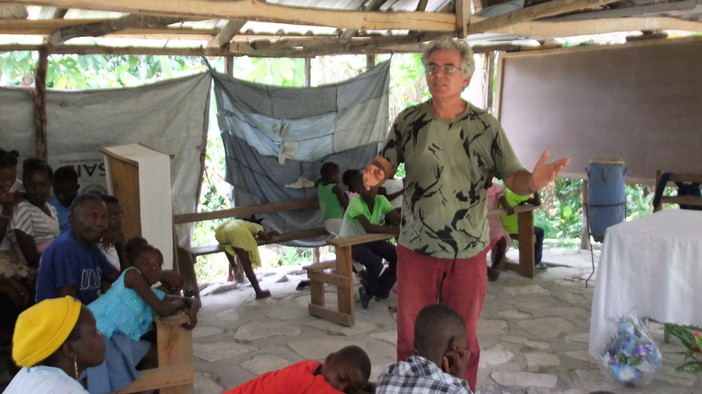 Padre Massimo Miraglio ad Haiti