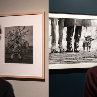 Prorogate sino al 30 marzo le mostre su Erwitt e Doisneau alla Castiglia di Saluzzo e al Filatoio di Caraglio