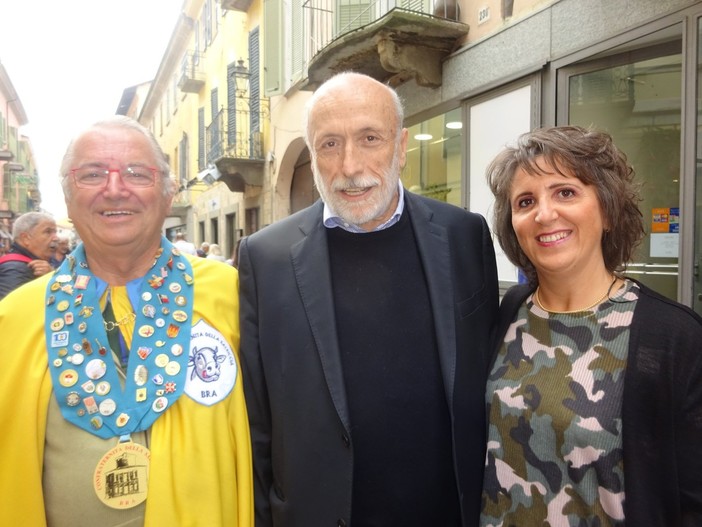 Auguri a Carlo Petrini, 74 anni per guardare al futuro, ma anche al passato