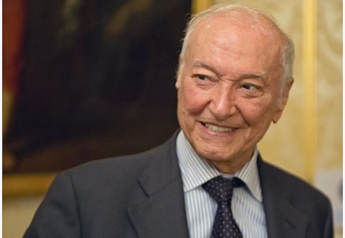 Un anno fa la morte di Piero Angela, la Rai lo ricorda con una puntata speciale