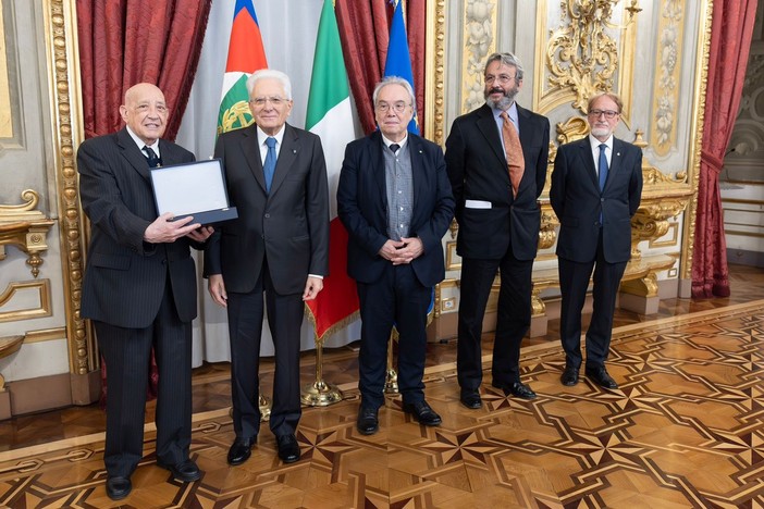 Il musicologo Alberto Basso premiato dal Presidente della Repubblica Sergio Mattarella