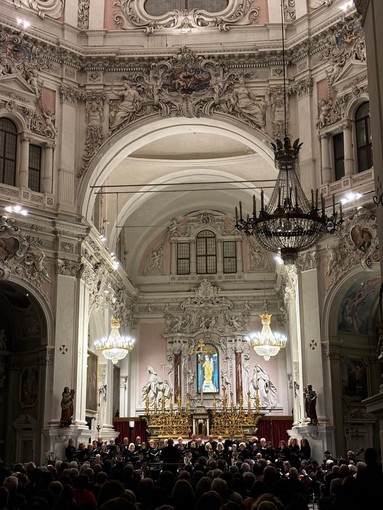 Commozione tra il pubblico per la Requiem in Re minore K 626 di Mozart al Santuario del Popolo di Cherasco