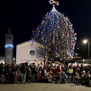 L'accensione dell'albero di Natale di Rifreddo