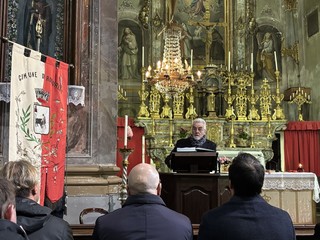 Questa mattina la cerimonia nel piccolo cimitero di Roburent