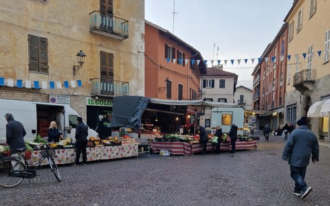 Racconigi: l'opposizione interroga l'amministrazione Oderda su mercati e comunicazione istituzionale