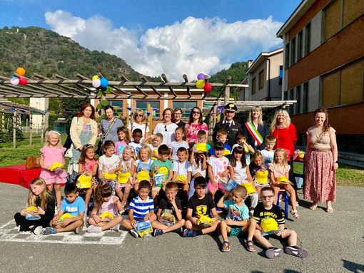 Revello celebra la Festa dei Remigini con un caloroso benvenuto ai piccoli alunni