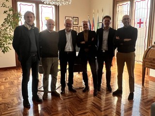 Da sinistra: Roberto Colombero / Sindaco di Marmora, Livio Bianco / Assessore di Stroppo, Mauro Astesano / Sindaco di Dronero, Davide Lauro / ASD Fausto Coppi on the road, Francesco Cioffi / Presidente U. Montana Valle Maira