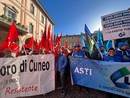 A Cuneo il corteo di CGIL e UIL per dire no alla legge di bilancio 2023 [FOTO e VIDEO]