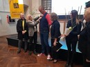 Ingresso ufficiale di Giuseppe Tommasiello nel club Zonta Saluzzo. &quot;La spillatura&quot; da parte della presidente dell'Area 3 Distretto 30 e della presidente Zonta Saluzzo Tiziana Somà accanto alla madrina Anna Madria Gavatorta