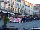 Saluzzo, la manifestazione contro la violenza sulle donne del gruppo &quot;Siamo marea&quot;