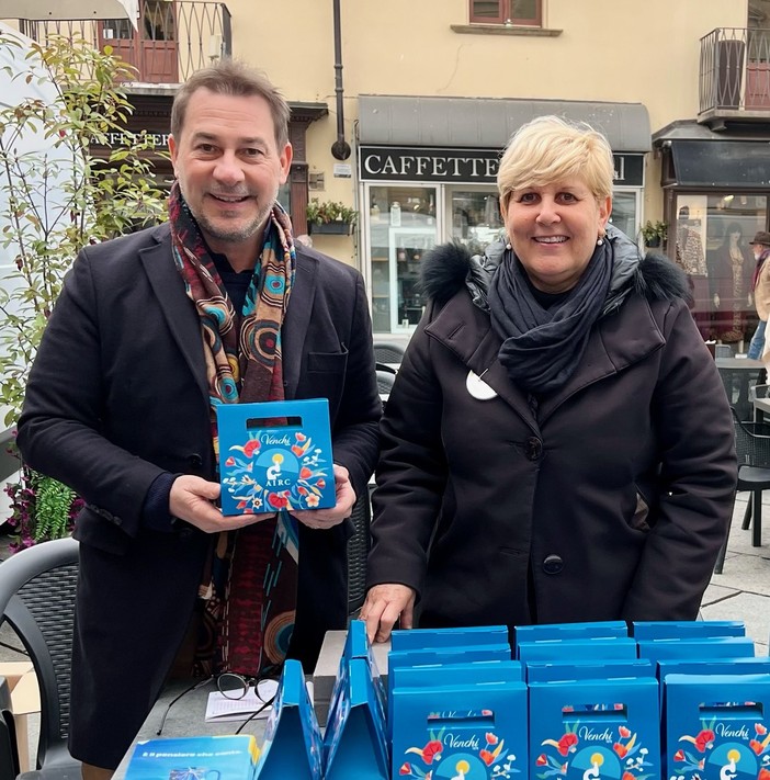 Gian Maria Aliberti Gerbotto con la volontaria Cristiana Basso