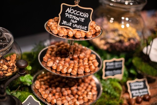 La Nocciola Piemonte IGP delle Langhe e l’Alta Langa protagoniste alla 94ª Fiera Internazionale del Tartufo Bianco d’Alba