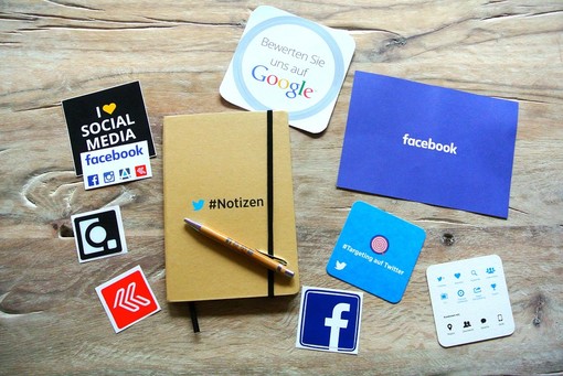 “Social-Media-qualcosa”: quali sono le nuove figure professionali legate ai social media? Di cosa si occupano?