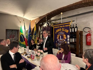 Alcuni momenti della conviviale Lions Club &quot;Scarnafigi e Piana del Varaita” tenuta lo scorso 26 novembre con la visita del Governatore