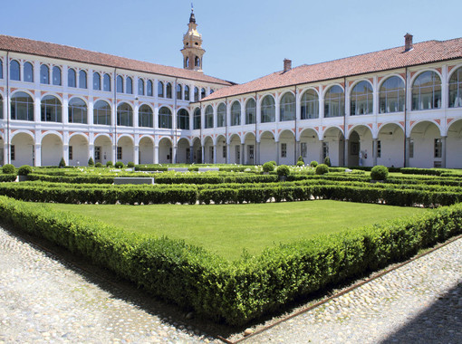 L'ex Monastero di Santa Monica a Savigliano attualmente sede del polo dell' Universita di Torino