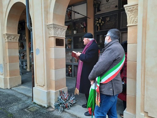 Saluzzo, scoprimento della targa dedicata a Teresa Gastaldi